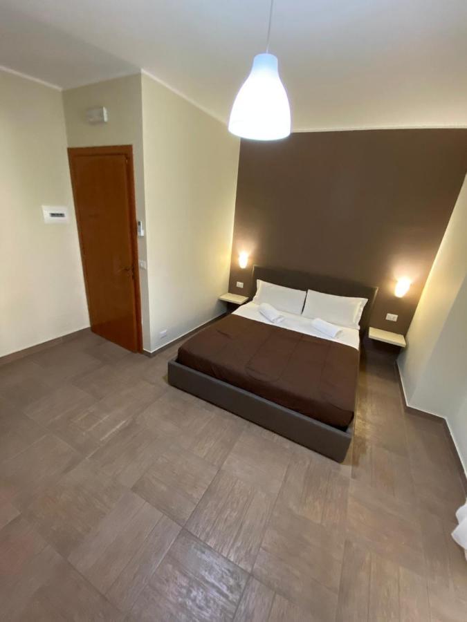 Nick & Santo'S Holiday Homes B&B จีอาร์ดีนี นักซอส ภายนอก รูปภาพ