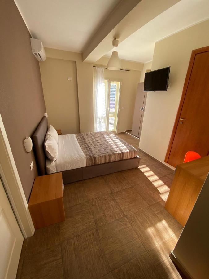 Nick & Santo'S Holiday Homes B&B จีอาร์ดีนี นักซอส ภายนอก รูปภาพ