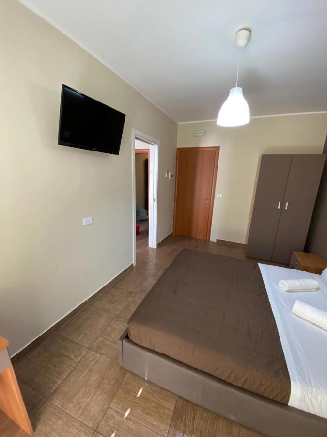 Nick & Santo'S Holiday Homes B&B จีอาร์ดีนี นักซอส ภายนอก รูปภาพ